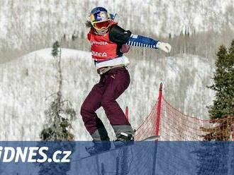 Návrat se odkládá kvůli počasí. Adamczyková pojede až v neděli