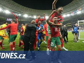 Maroko - Portugalsko 1:0, první africký tým v semifinále, rozhodl En-Nesjrí