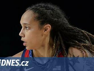 Basketbalistka Grinerová chce po propuštění z ruského vězení znovu hrát WNBA