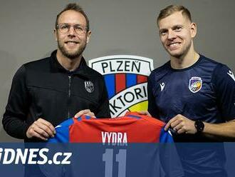 Mistrovská Plzeň nakupuje, získala reprezentanta Vydru i podzimní objev Květa