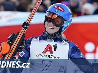 Tři triumfy za tři dny. Shiffrinová míří za rekordy, zbořit je může v Česku