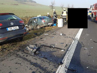 Jednotky ze stanic Most a Louny vyjely k dopravní nehodě dvou osobních aut u Odolic. Při nehodě byl…