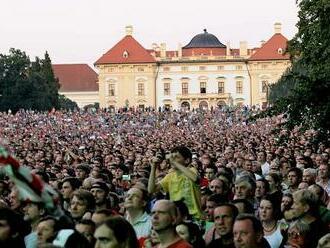 Legenda se vrací do Slavkova. Připomeňte si koncert Deep Purple v roce 2013