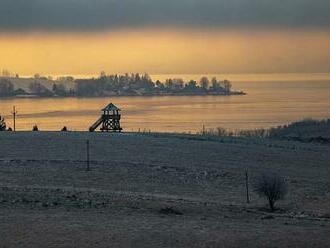 Mrazivá noc. Na Šumavě meteorologové naměřili minus 25,8 stupně Celsia