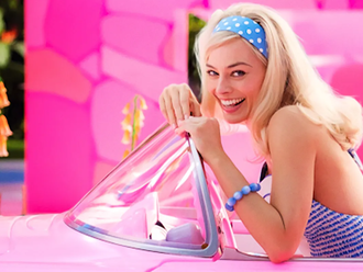 Barbie: Margot Robbie se představila jako proslulá panenka