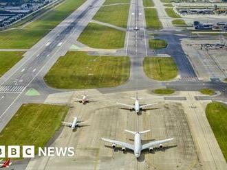 Body found in undercarriage of plane from Gambia