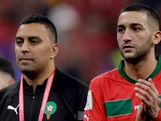 Morocco insist they will not defend their CHAN title in Algeria unless direct flights are permitted