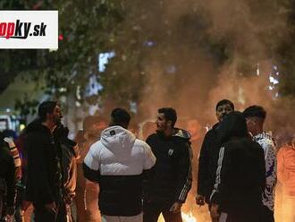 FOTO Potýčka pred nemocnicou: Policajt postrelil len 16-ročného chlapca, ktorý sa chcel vyhnúť zadržaniu