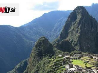 Takmer 800 turistov uviazlo v oblasti Machu Picchu: Na vine sú protesty