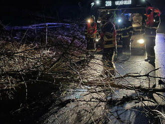 Dobrovolní hasiči z Boletic nad Labem vyjeli v pondělí 21. 2. 2022 ve 4:16 k Lesné, kde došlo k…