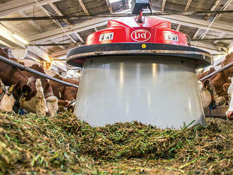 Chytré přístroje šetří přírodu a peníze farmářům. Ohlídají i přežvykování krav