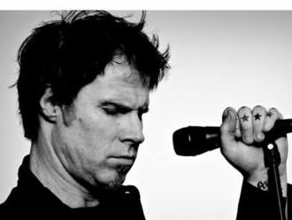 Zomrel americký spevák Mark Lanegan