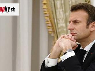 Úprimný dialóg je nezlučiteľný s eskaláciou napätia, povedal Macron Putinovi počas telefonátu