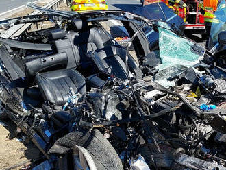 Tři dopravní nehody na plzeňské dálnici zaměstnaly hasiče během tří hodin