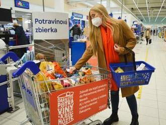 Tesco spúšťa mimoriadnu potravinovú zbierku na pomoc ľuďom prichádzajúcim z Ukrajiny