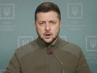 Zelenskyj má odkaz pre ruských pilotov. Za zabíjanie civilistov sa budete zodpovedať, vyhlásil