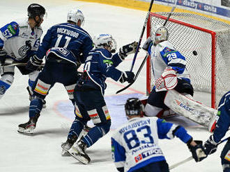 Nitra strelila Popradu v 1. tretine šesť gólov, Košice vedú 2:0