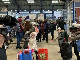 Štát od začiatku riadil utečeneckú krízu na Slovensku, tvrdí rezort vnútra