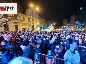 V Bratislave sa koná ďalší protest iniciatívy Mier Ukrajine: Politológ nazval Putina vyšinutým diktátorom!