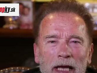 VIDEO Arnold Schwarzenegger má odkaz pre ruských vojakov: Nechcem aby ste skončili ako môj otec!