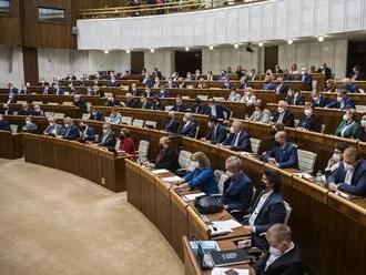 Parlament rozhodol: Novela vysokoškolského zákona je schválená! Čo to znamená?