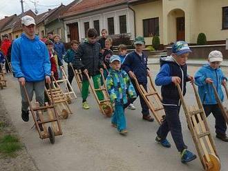 Návrat tradičních Velikonoc. Na jižní Moravě nebude chybět ani oblíbené hrkání