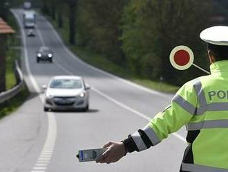 Velikonoce na silnicích: Policisté se zaměří na rychlost i alkohol za volantem