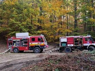 Neďaleko obce Treboltovo sa zrazili vetrone, obaja piloti zahynuli