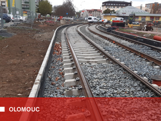 Olomouc: Tramvajová trať na Nové Sady má už první část jízdní dráhy