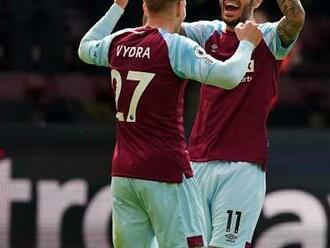 Smůla prolomena. Vydra se v Anglii konečně trefil a vytáhl Burnley ze sestupu