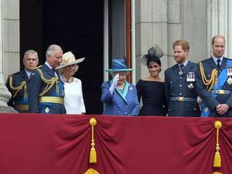 Vystúpia Harry a Meghan opäť na balkóne Buckinghamského paláca? Pozvali ich na oslavy kráľovnej