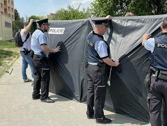 Vraždu novorozence vyšetřuje kroměřížská policie. Podezřelé už zadrželi