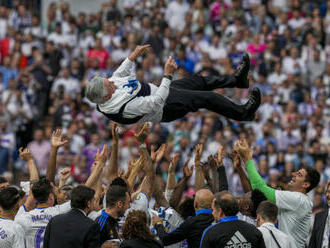 Real Madrid oslavuje svoj 35. titul španielskeho šampióna, Ancelotti a Marcelo sa zapísali do dejín