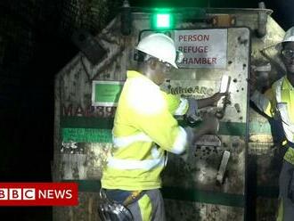 Burkina Faso: search for eight miners 700m deep