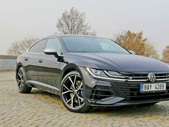 VW Arteon R: Jízda jako v rychlovlaku