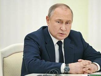 Putin začína vydierať Západ: Ukrajinské lode pustí, za výkupné