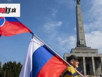 Na Slavíne došlo k potýčkam medzi kritikmi a sympatizantmi Ruska: V hlavnej úlohe Harabin! Ostré slová aktivistom