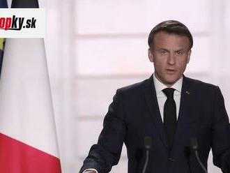 Prezident Emmanuel Macron v piatok popoludní predstaví novú francúzsku vládu