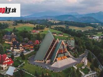 Poľské kostoly: Ľudia natruc režimu stavali vesmírne lode