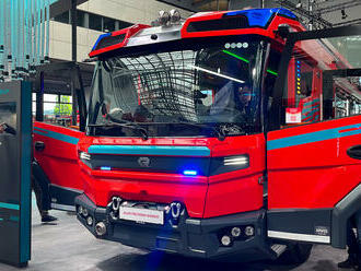 Rosenbauer přivezl na veletrh Interschutz celou modelovou řadu elektrických vozidel, ve světové premiéře představil i elektroPanthera