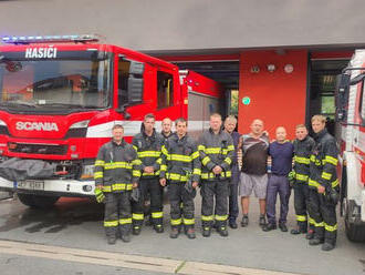 Kolegové se po 27 letech rozloučili s příslušníkem HZS Pardubického kraje Josefem Holickým