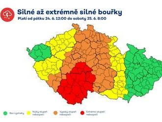 Aktualizace výstrahy ČHMÚ -  silné až extrémně silné bouřky doprovázené zejména přívalovými srážkami. Povodňové jevy