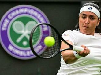 Tunisian safely into second round at Wimbledon