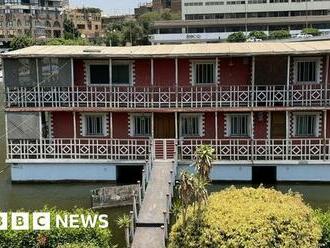 Outcry in Egypt as iconic Nile houseboats are destroyed