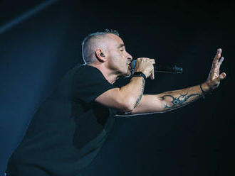 Eros Ramazzotti chystá nový album aj turné. Príde aj na Slovensko!