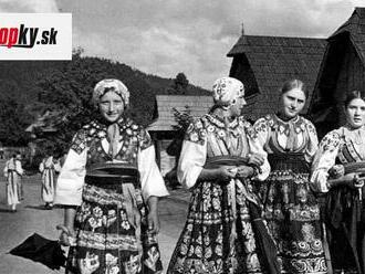 SLOVENSKO NA STARÝCH FOTOGRAFIÁCH: Chcete vidieť Tatry bez hotelov? Aké kroje sa nosili v jednotlivých regiónoch?