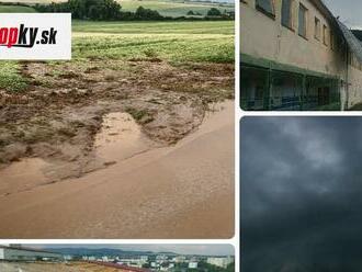 Zatopené cesty, strhnuté strechy a úder blesku do domu: Búrky po sebe zanechali obrovské škody! Úradovať budú aj v piatok