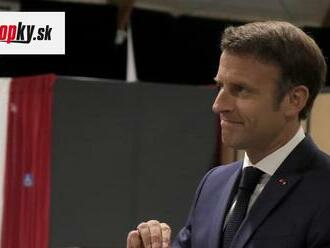 Macron zrejme po druhom kole volieb stratí parlamentnú väčšinu