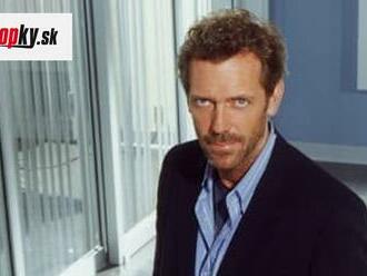 Legendárny Dr. House na detstvo nespomína v dobrom: Matka ho nemala vôbec rada!