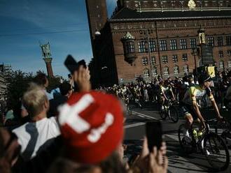 Škandál pred začiatkom Tour de France: Dánska polícia vykonala raziu v hoteli elitného tímu